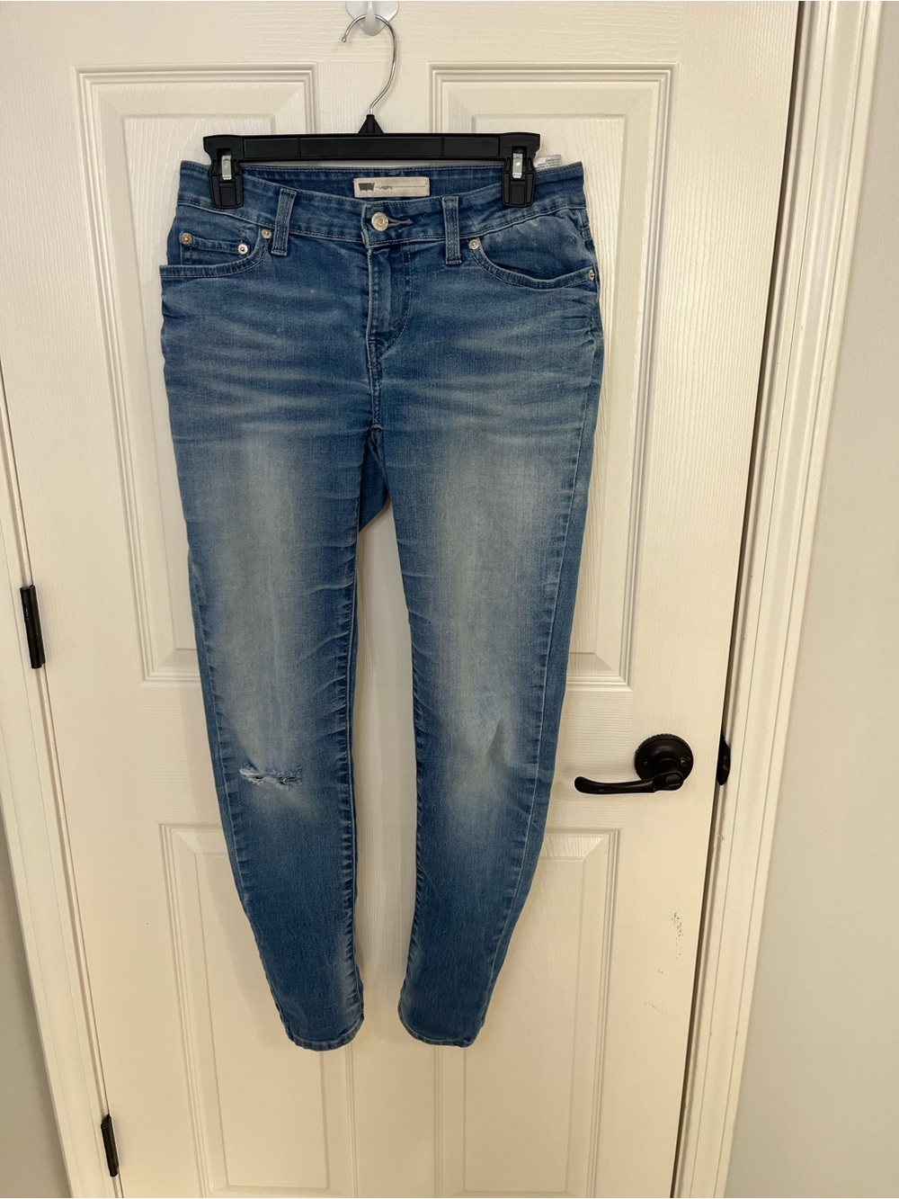 Levi's Women's Skinny Jeans in Light Blue Wash